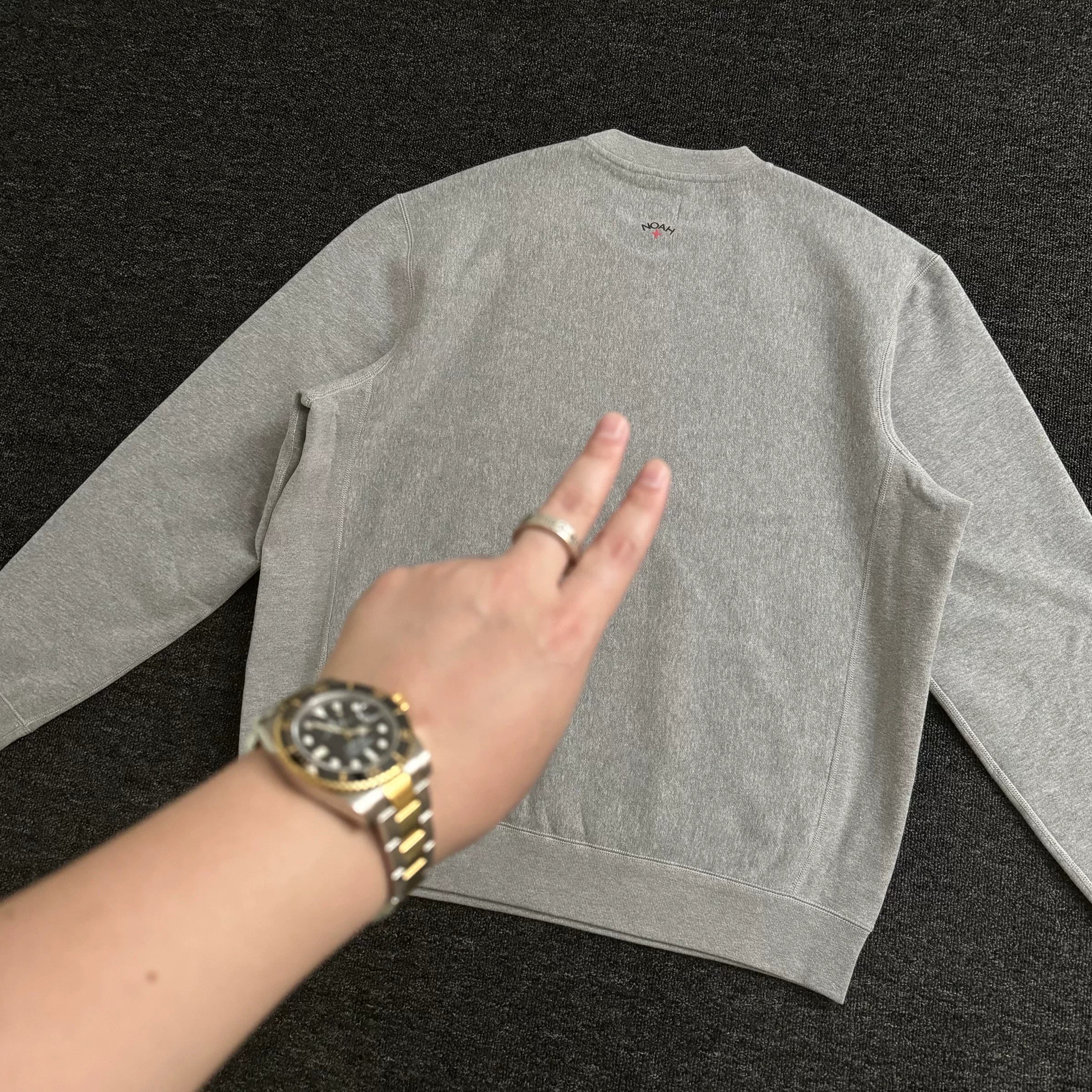 NOAH MARS Men Thread Splice Crew Sweatshirt Back Small Cross Logo American Casual